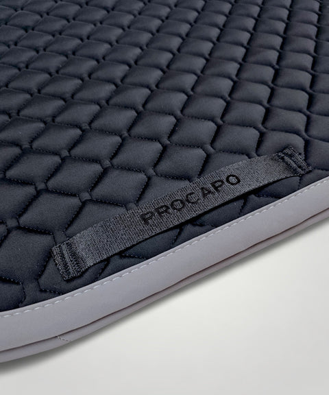 Tapis de selle de dressage Ambassador noir